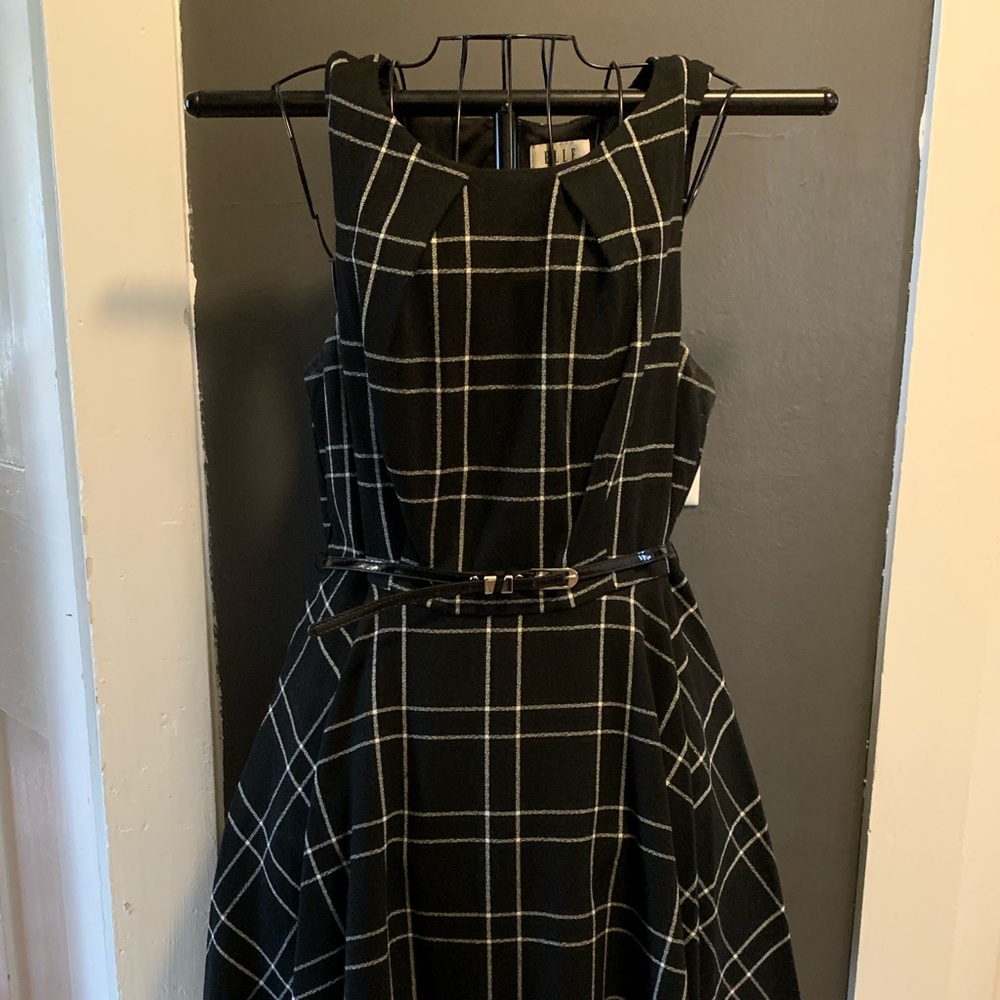 Elle Sleeveless Dress
